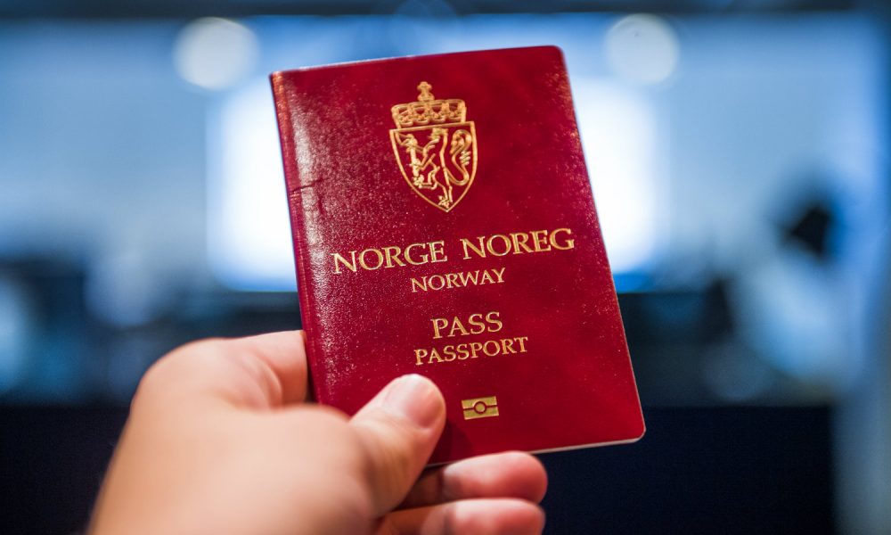 I Norge har antallet innbyggere med en ikke-norsk forelder nådd rekordhøye