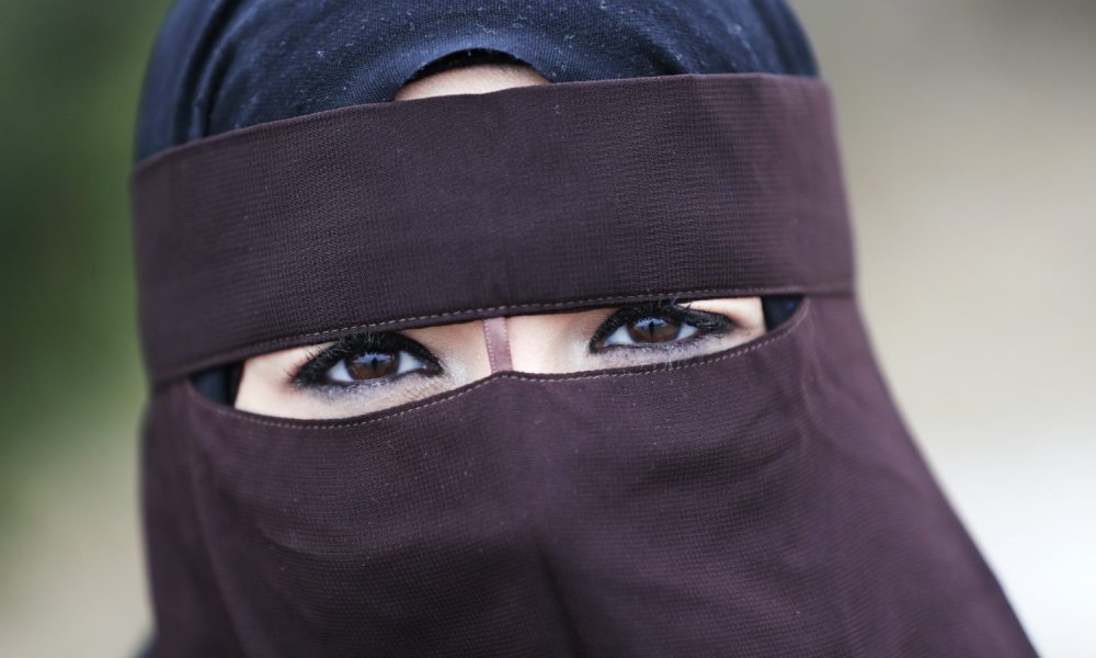 Burkaer og niqab er forbudt i norske utdanningsinstitusjoner