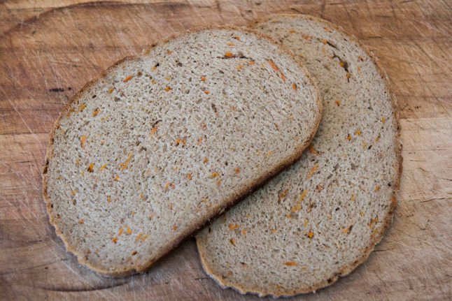 Danmark har kommet opp med en bærekraftig måte å bruke gammelt brød på